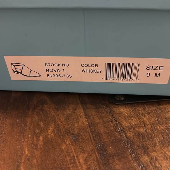 Steppin’ out - Picture 4 of 4